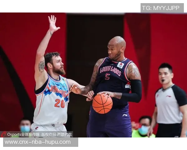 亨克与根特激战正酣谁能在这场对决中笑到最后